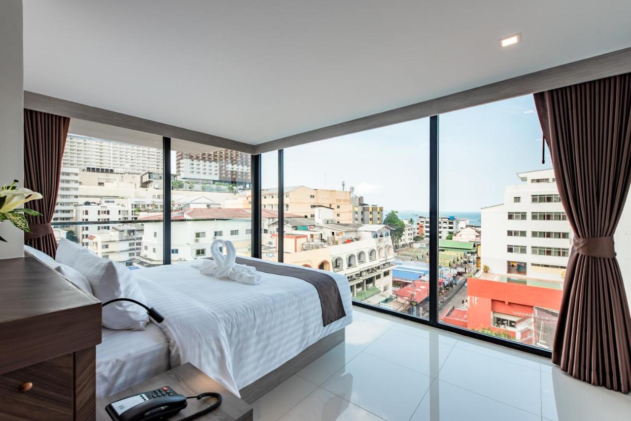 Blackwoods Hotel Pattaya - Sha Extra Plus Exterior photo Deluxe Ocean View