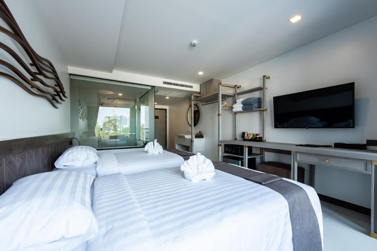 Blackwoods Hotel Pattaya - Sha Extra Plus Exterior photo Deluxe Ocean View