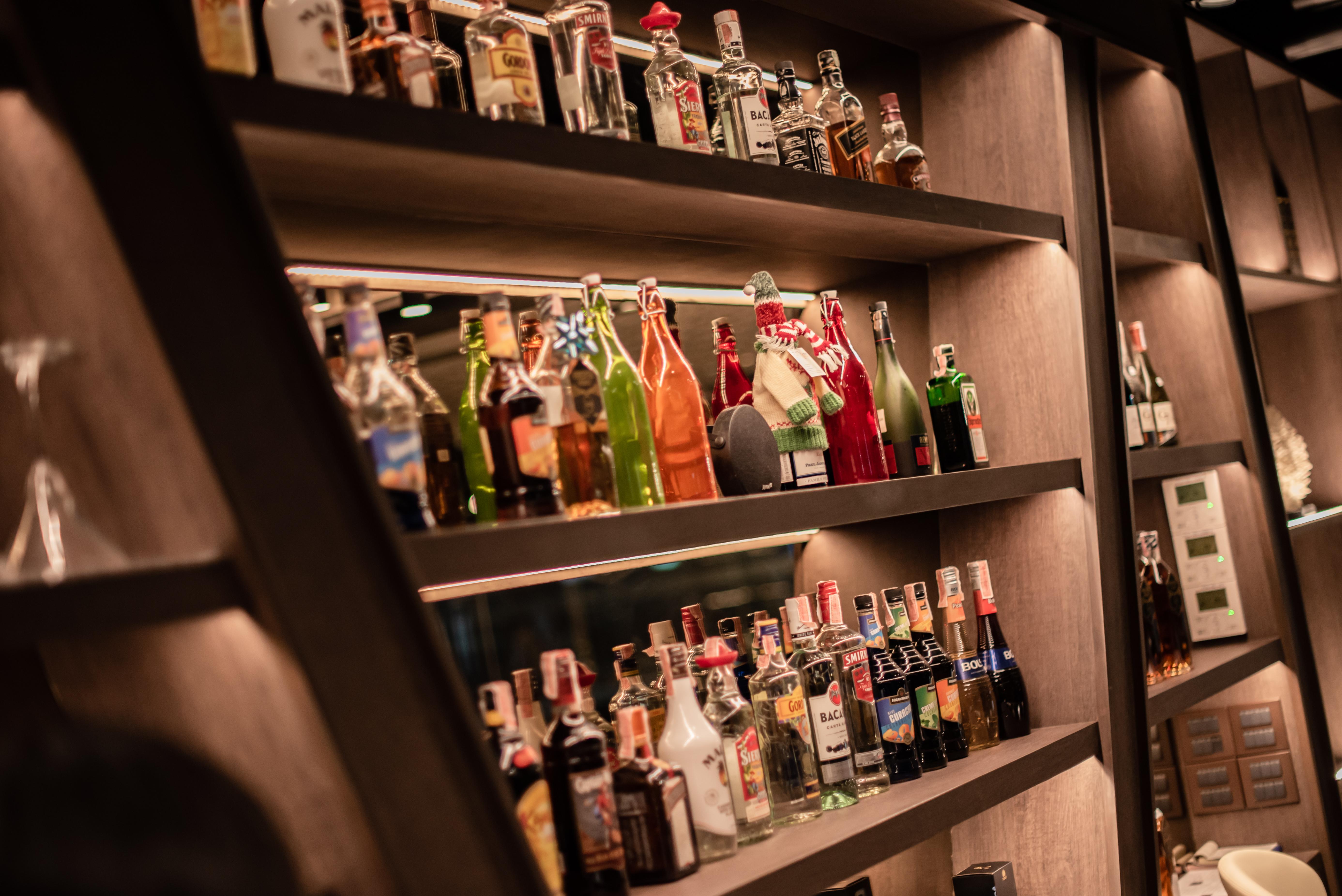 Blackwoods Hotel Pattaya - Sha Extra Plus Exterior photo A selection of liqueurs